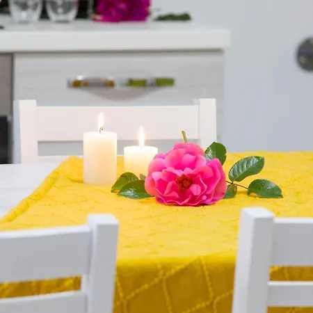 La Dimora Di Anna - Tra Le Vallate Alpine- 6 Posti Letto Appartement *